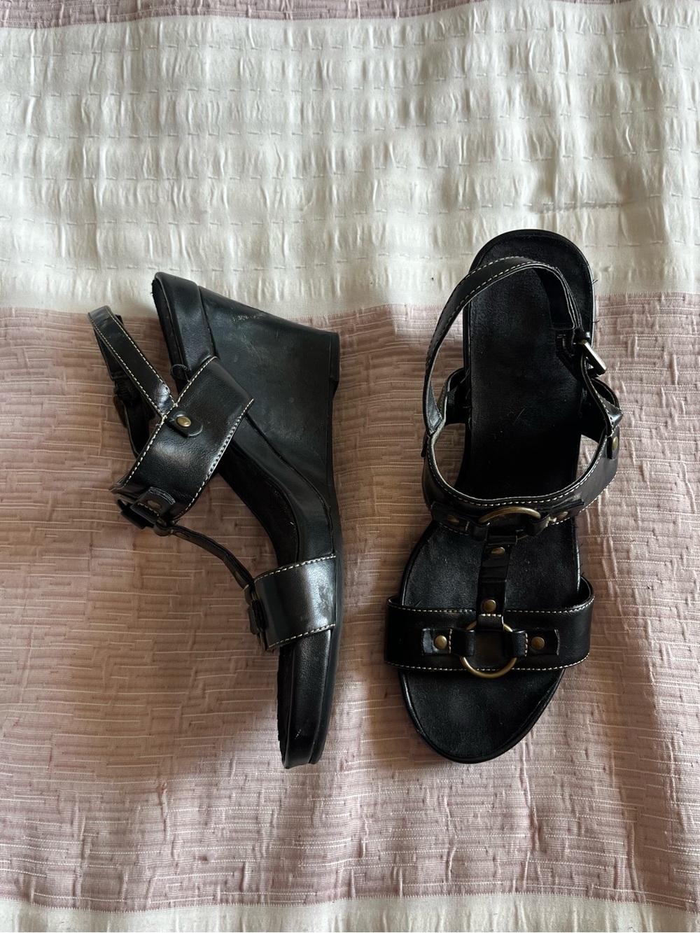 Y2K 2000s Vintage style Black Wedge Strappy Ankle Strap Buckle Sandals US 7 1/2